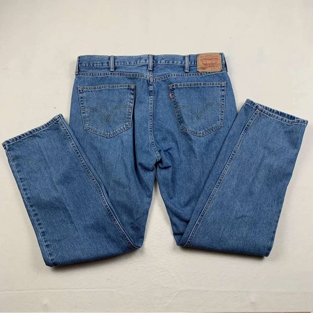 Levi's Jeans Mens 38x30 505 Straight Fit High Rise Medium Wash Cotton Denim Blue